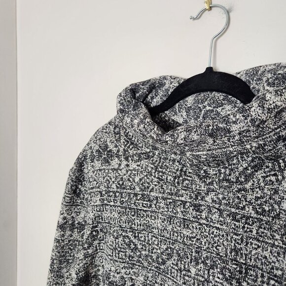COLUMBIA Black White Print Sweater Season Pullover NWT - Picture 2 of 6